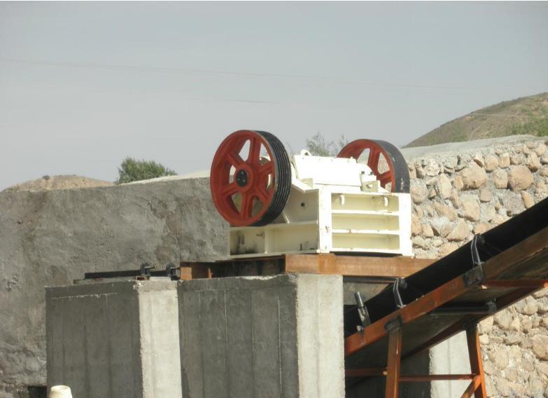 2 jaw crusher.jpg